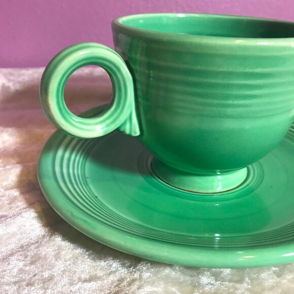 Vintage Fiesta Ware Light Green Cup and Saucer Set Homer Laughlin GUC Retro Rare - Picture 3 of 9